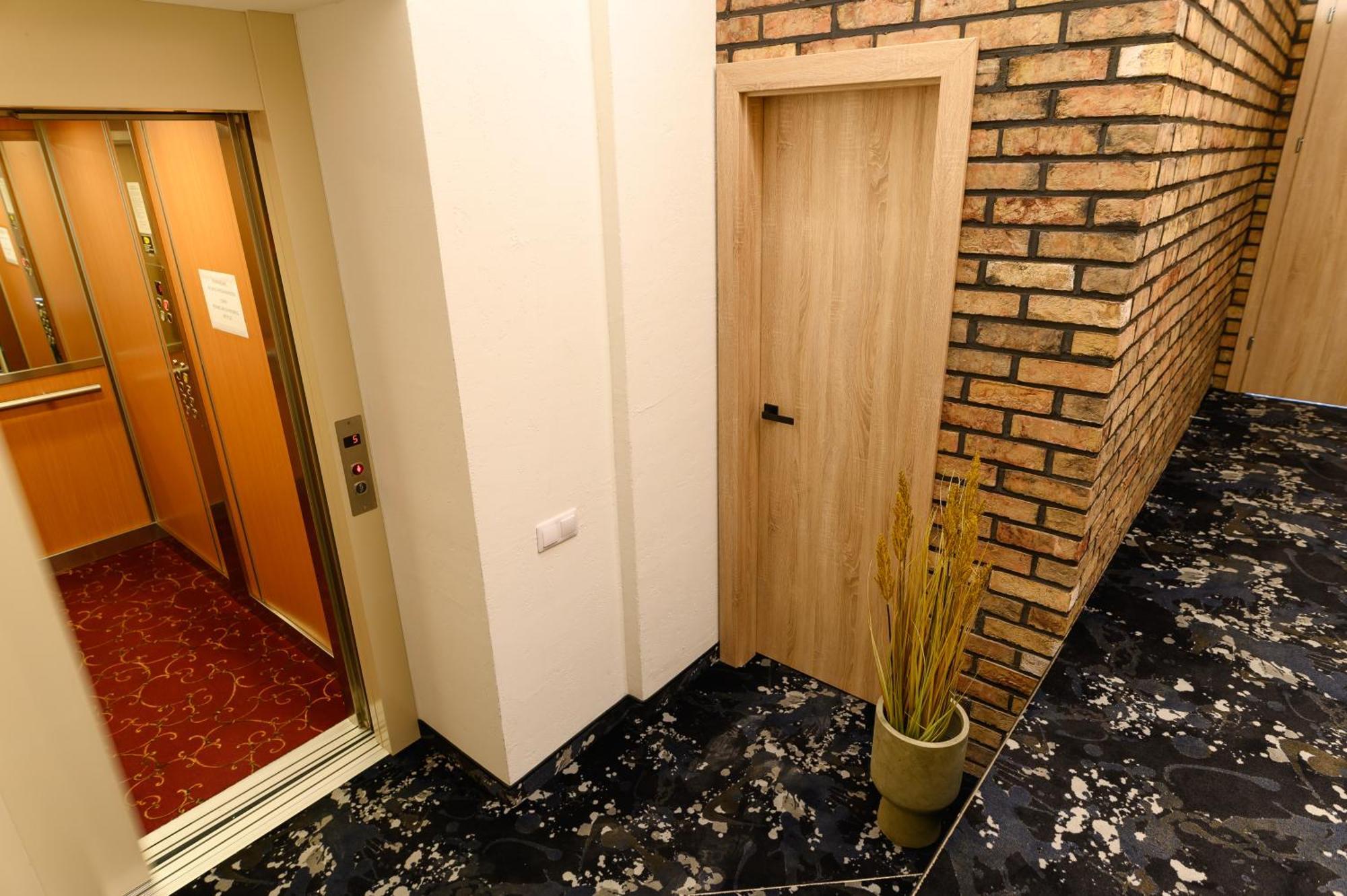 شقة Coliving Synet Mažeikiai المظهر الخارجي الصورة